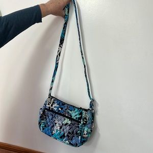 Vera Bradley crossbody or shoulder purse